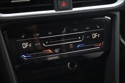 2026 Volkswagen Taos SE 4MOTION