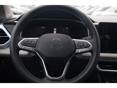 2026 Volkswagen Taos SE 4MOTION