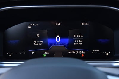 2025 Volkswagen Taos SE 4MOTION