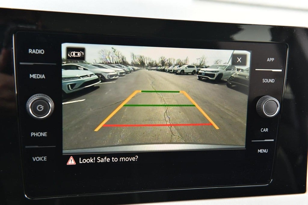 2026 Volkswagen Taos SE 4MOTION