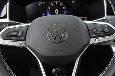 2026 Volkswagen Taos SE 4MOTION