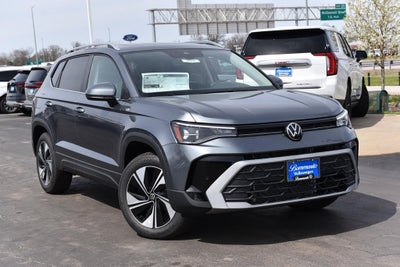 2026 Volkswagen Taos SE 4MOTION