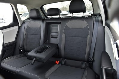 2026 Volkswagen Taos SE 4MOTION