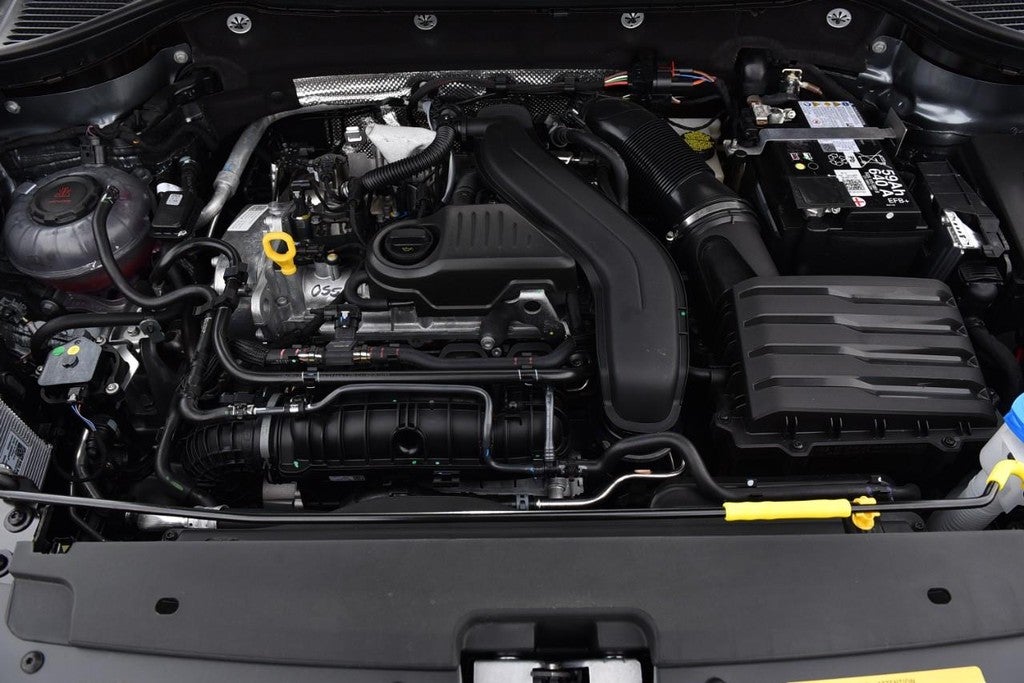 2026 Volkswagen Taos SE 4MOTION