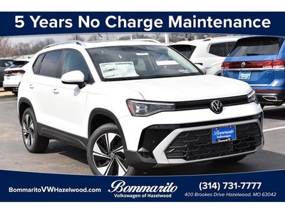 2025 Volkswagen Taos SE 4MOTION