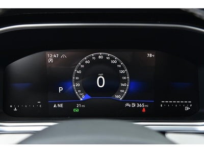 2025 Volkswagen Taos SE 4MOTION