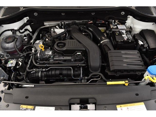 2025 Volkswagen Taos SE 4MOTION