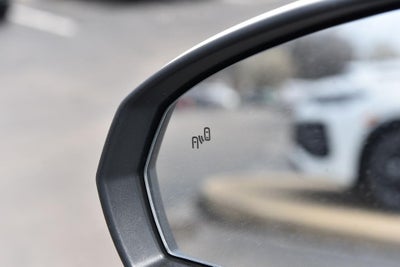 2025 Volkswagen Taos SE 4MOTION