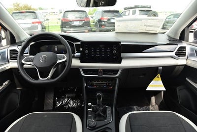 2026 Volkswagen Taos 1.5T SE