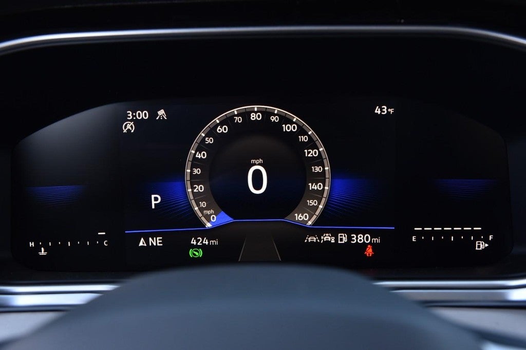 2025 Volkswagen Taos SE 4MOTION