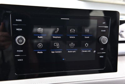 2025 Volkswagen Taos SE 4MOTION