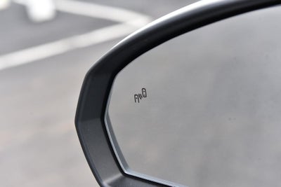 2025 Volkswagen Taos SE 4MOTION