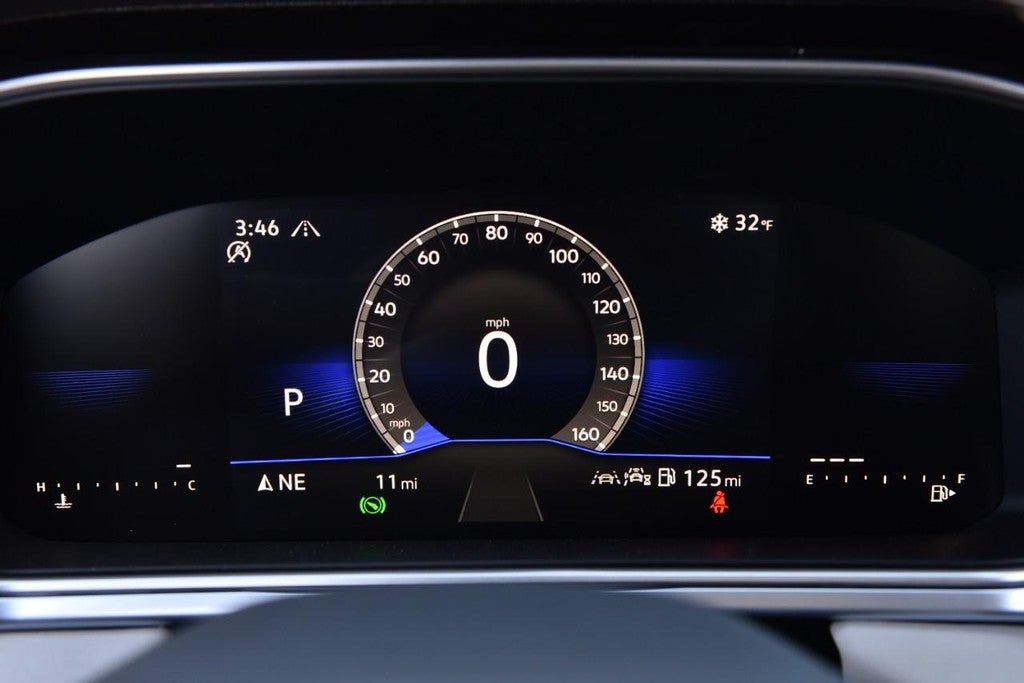 2025 Volkswagen Taos SE 4MOTION