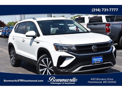 2022 Volkswagen Taos SE 4MOTION