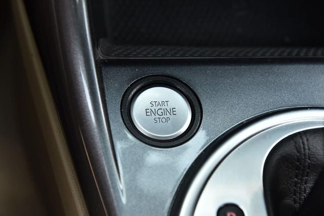 2017 Volkswagen Beetle 1.8T SEL
