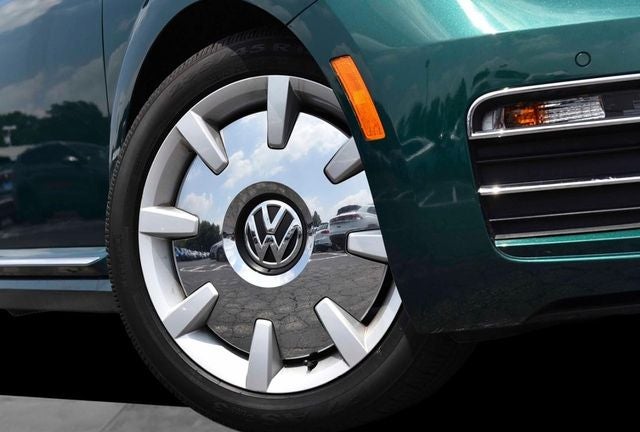 2017 Volkswagen Beetle 1.8T SEL