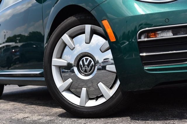2017 Volkswagen Beetle 1.8T SEL