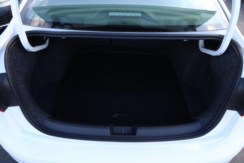 2026 Volkswagen Jetta S Auto