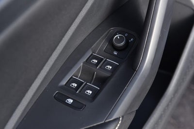 2024 Volkswagen Jetta SE Auto