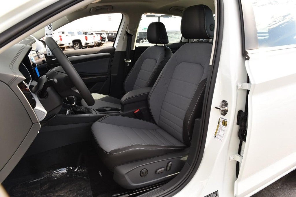 2026 Volkswagen Jetta SE Auto