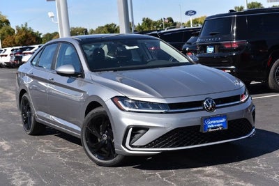 2027 Volkswagen Jetta SE FWD