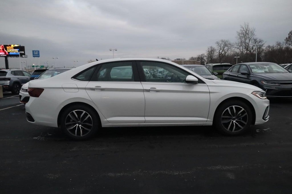 2026 Volkswagen Jetta SE Auto