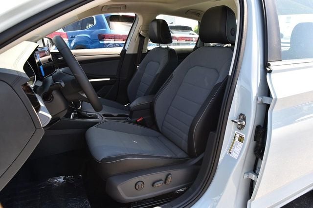 2026 Volkswagen Jetta SE FWD