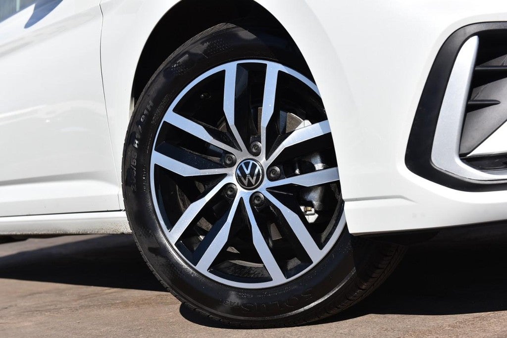 2026 Volkswagen Jetta SE Auto