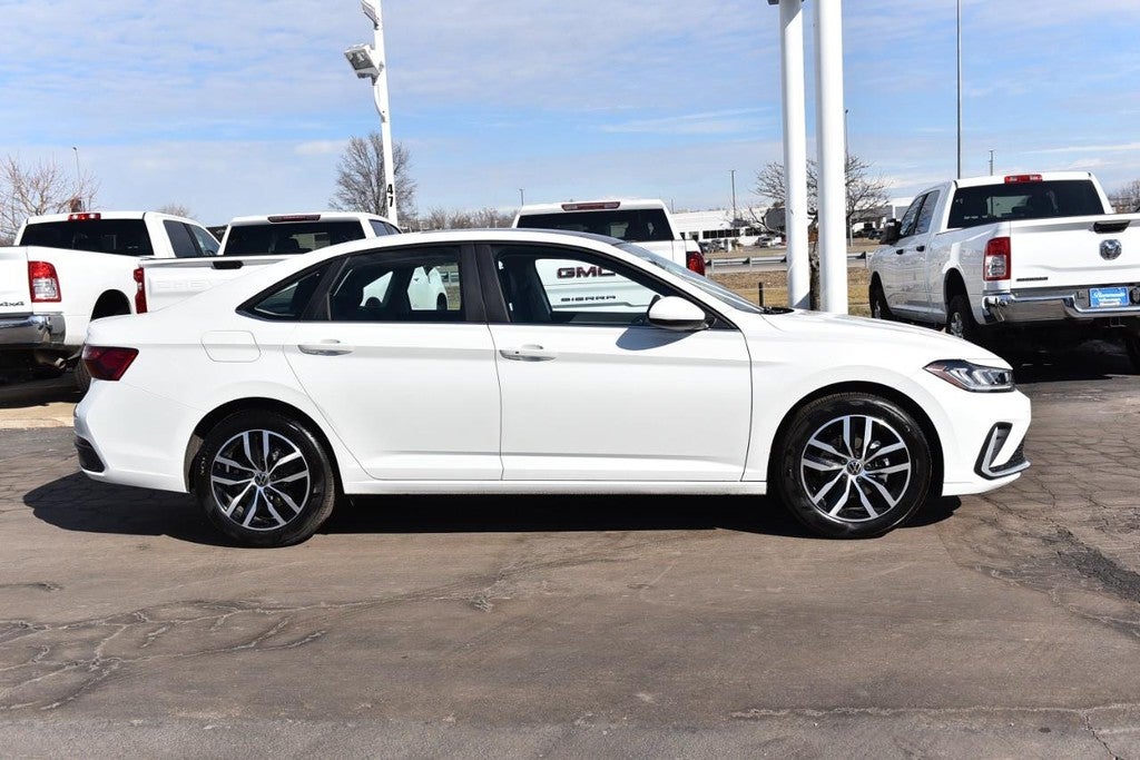 2026 Volkswagen Jetta SE Auto