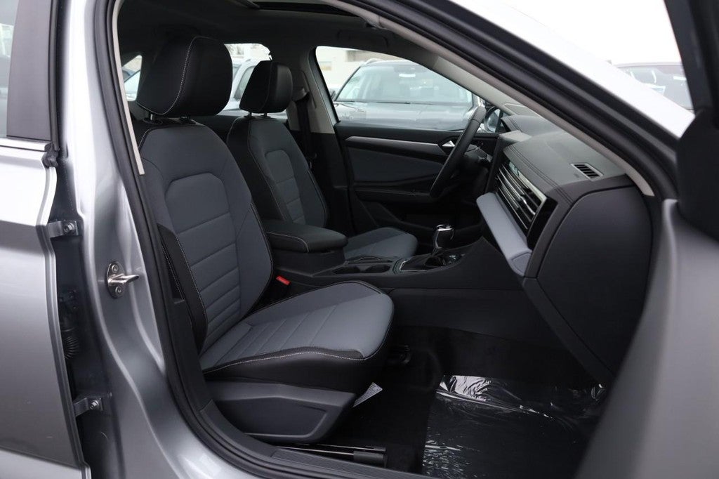 2026 Volkswagen Jetta SE Auto