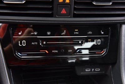 2027 Volkswagen Jetta SE FWD