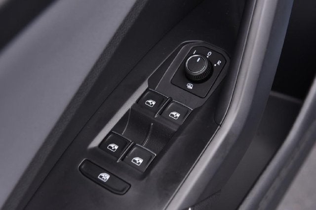 2027 Volkswagen Jetta SE FWD