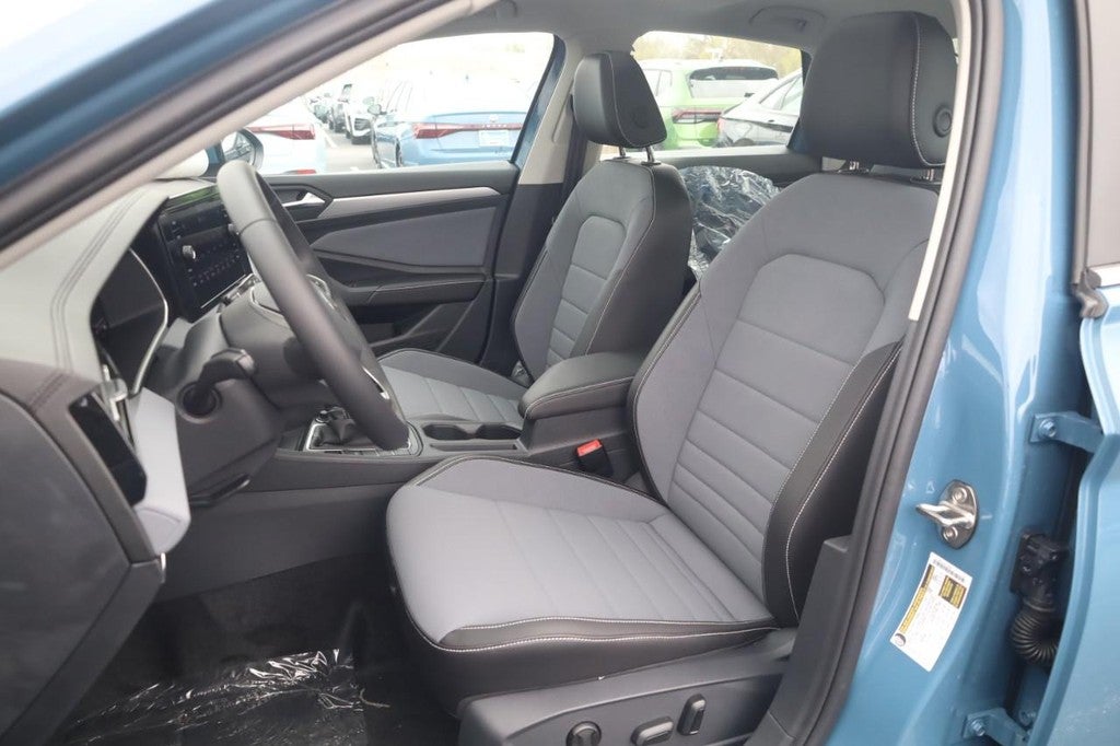 2026 Volkswagen Jetta SE Auto