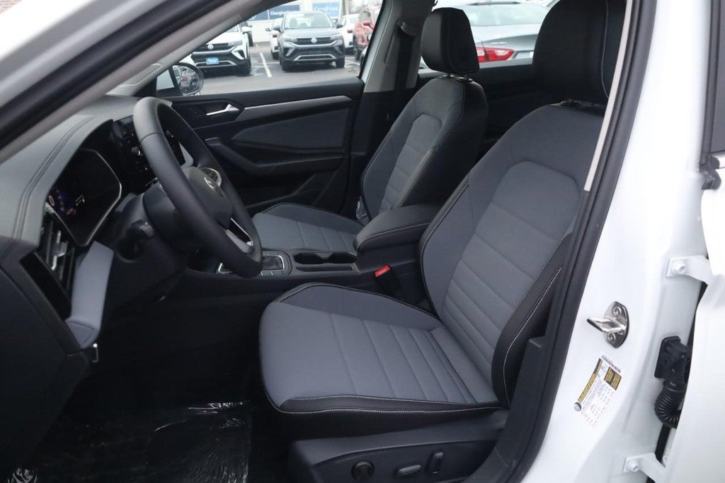 2026 Volkswagen Jetta SE Auto