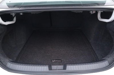 2026 Volkswagen Jetta SE Auto