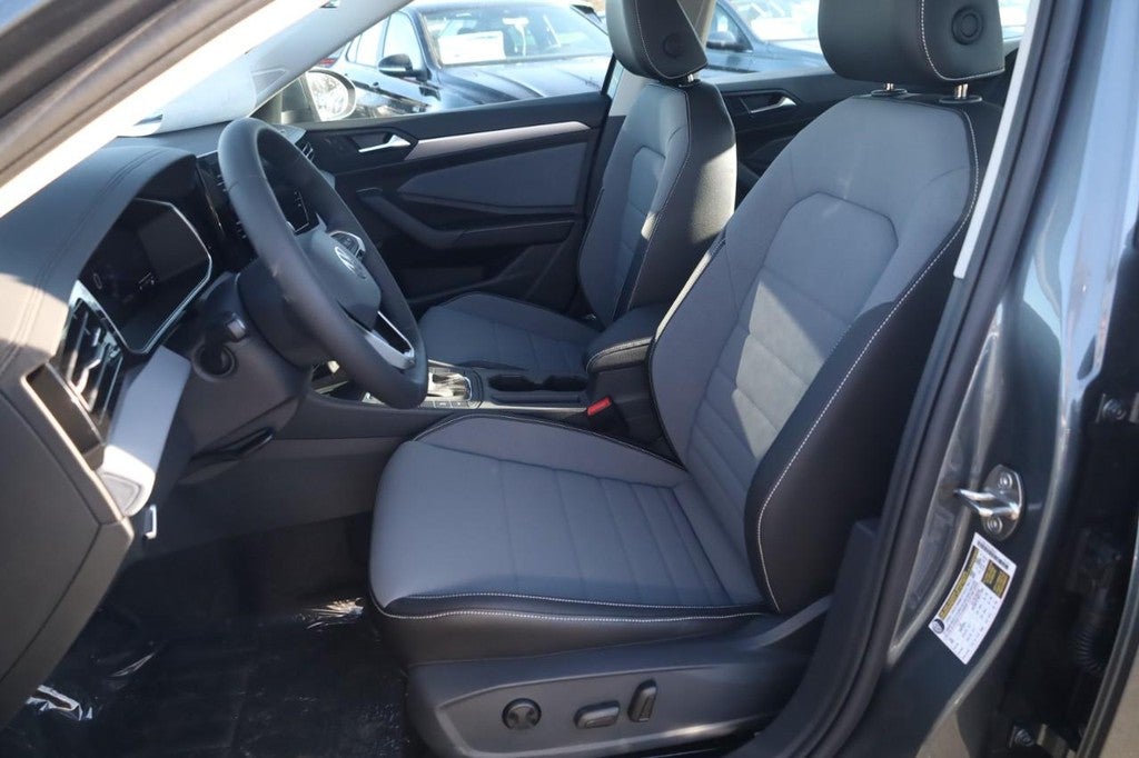 2026 Volkswagen Jetta SE Auto