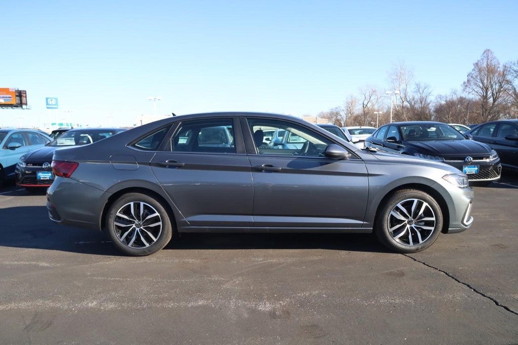 2026 Volkswagen Jetta SE Auto