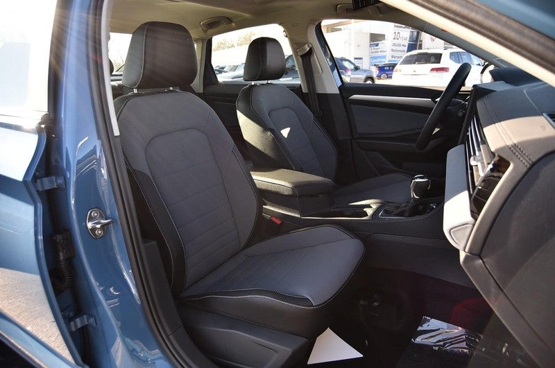 2026 Volkswagen Jetta SE Auto