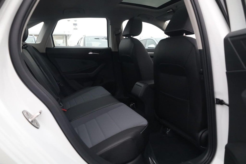 2026 Volkswagen Jetta SE Auto