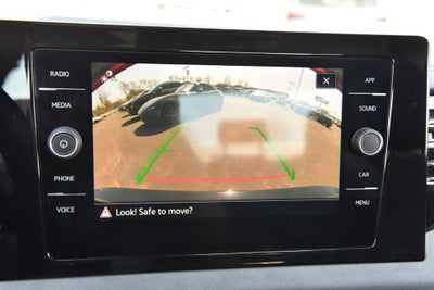 2025 Volkswagen Jetta SE Auto