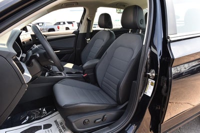 2025 Volkswagen Jetta SE Auto