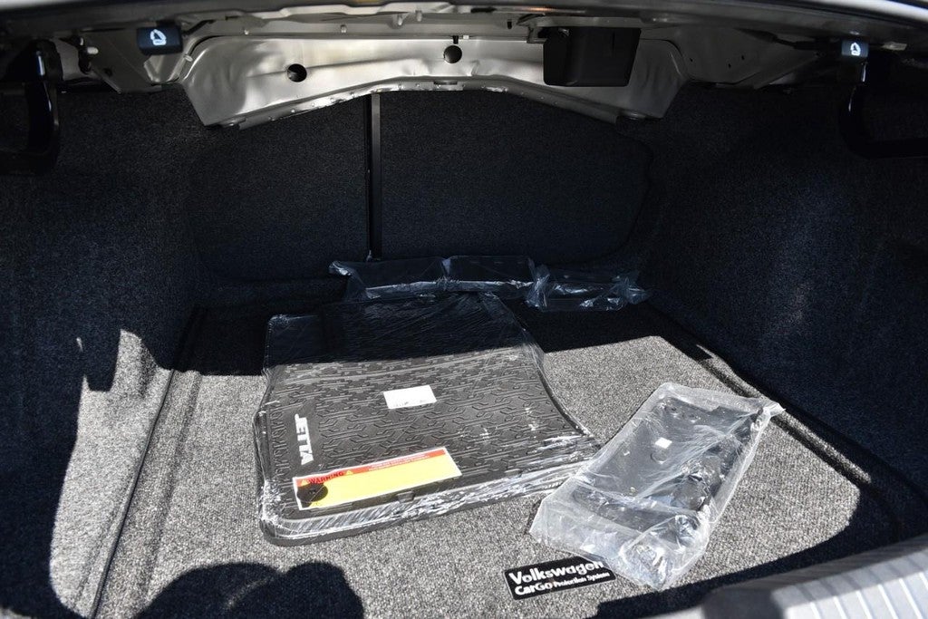 2025 Volkswagen Jetta SE Auto