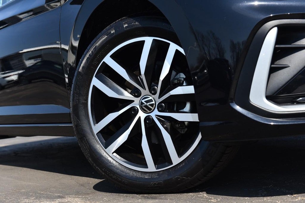 2025 Volkswagen Jetta SE Auto