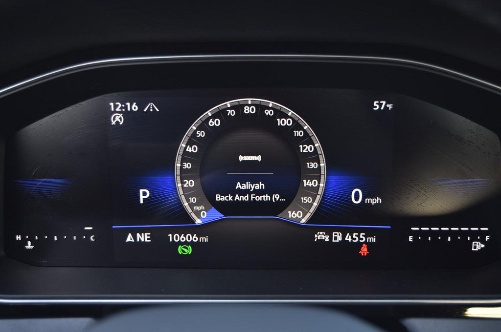 2025 Volkswagen Jetta SE Auto