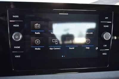 2025 Volkswagen Jetta SE Auto