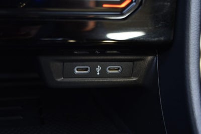 2025 Volkswagen Jetta SE Auto