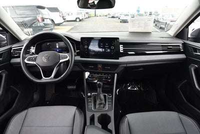 2025 Volkswagen Jetta 1.5T SE