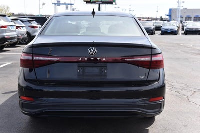 2025 Volkswagen Jetta SE Auto