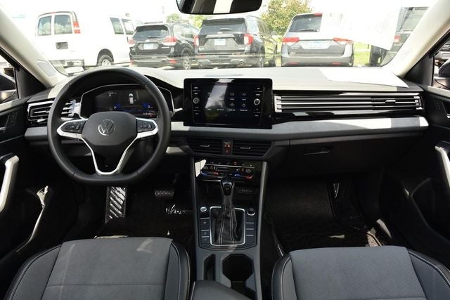 2025 Volkswagen Jetta 1.5T SE