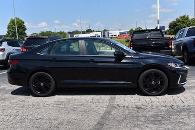 2025 Volkswagen Jetta 1.5T SE
